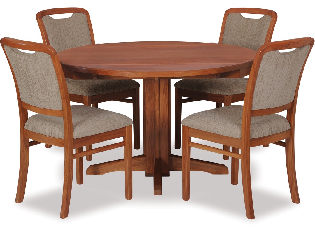 Avondale Round Dining Table & Melody Chairs - Danske Mobler